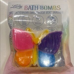 Luxiny Butterfly Bath Bomb Scent is black raspberry vanilla NWT NIP